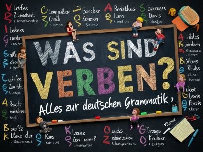 Bunte Kreidetafel mit dem Text Was sind Verben Alles zur deutschen Grammatik und grammatikbezogenen Gegenstanden skrivanek